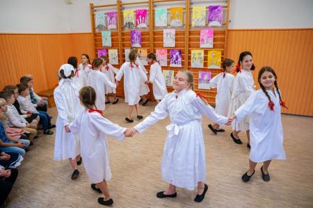 2024_10_24 Obisk Predsednice RS podružnične šole Štrekljevec_Foto_Uroš Novina_022